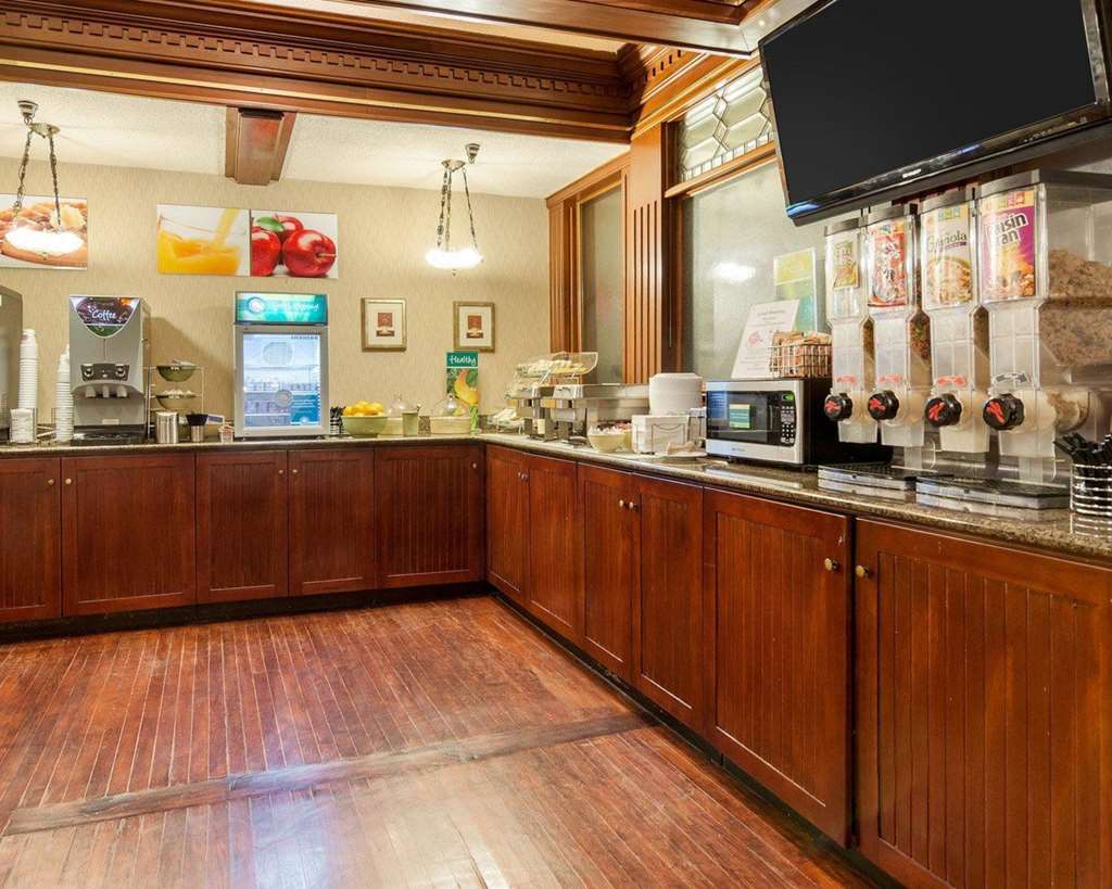 Quality Inn Near Hampton Coliseum Restaurant photo